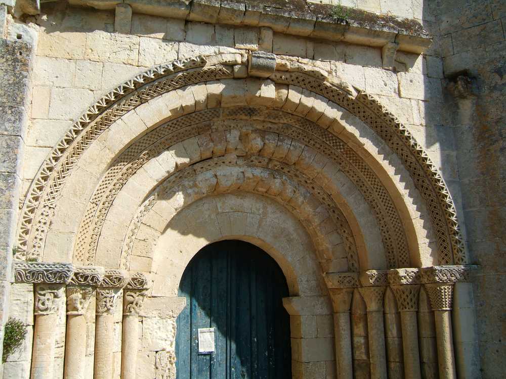 portail de GUITINIERES