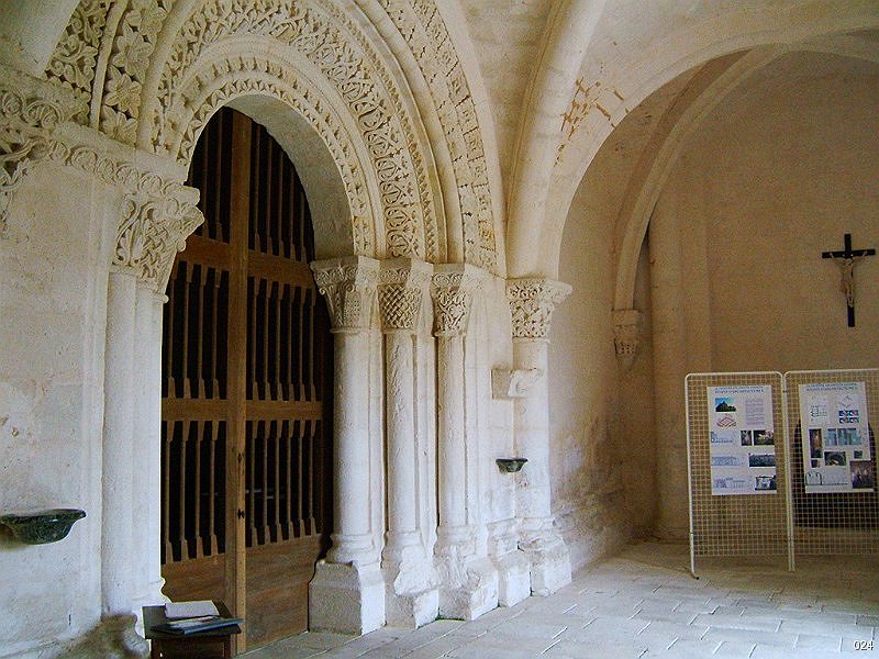 Ste GEMME: l'avant nef