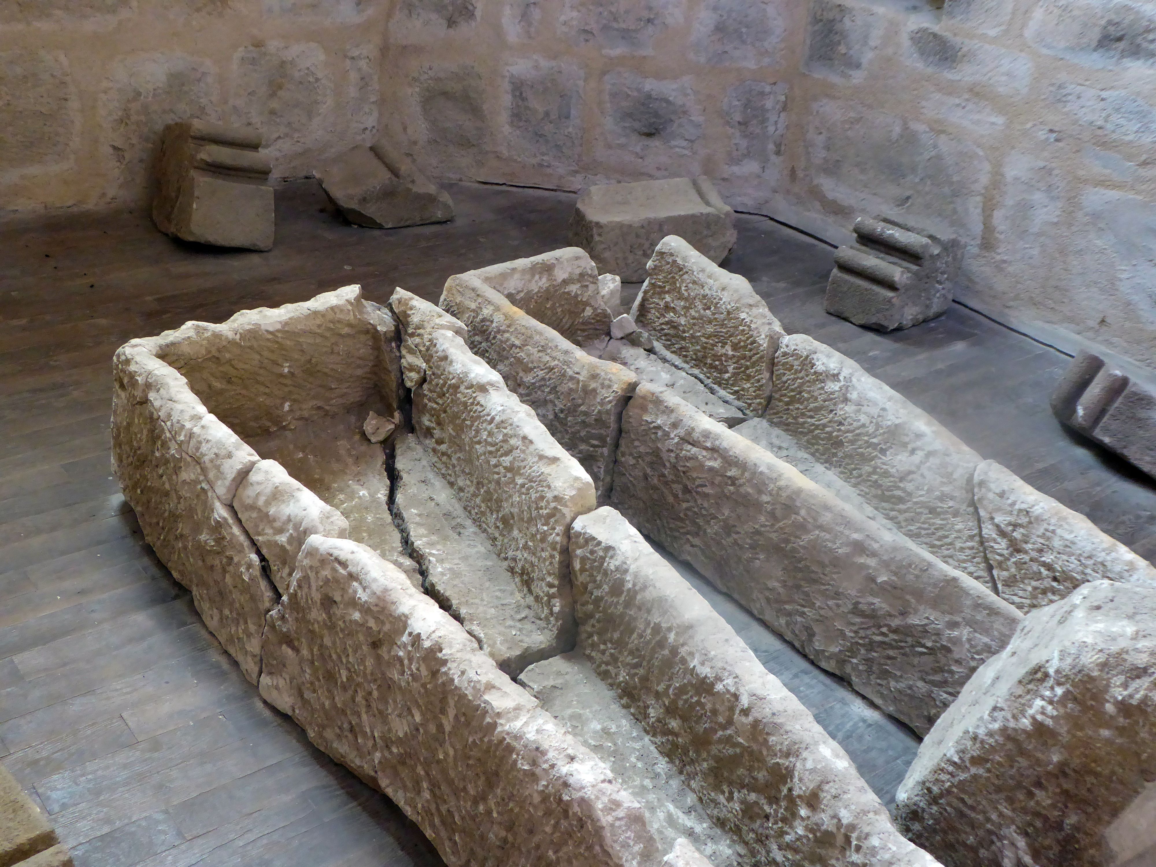 sarcophages vigeois