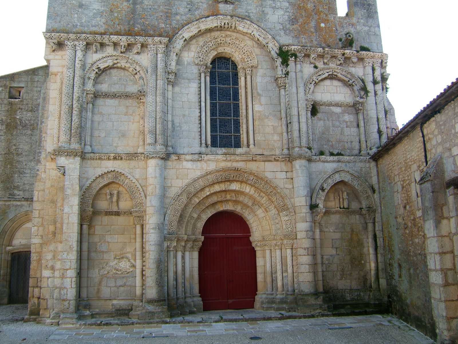 Façade de CORME-ROYAL